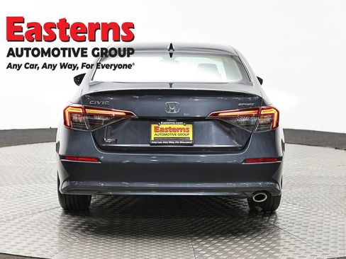 Used 2025 Honda Civic Sport image 6