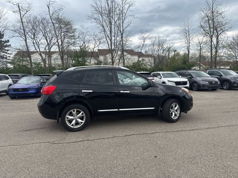 Used 2011 Nissan Rogue SV image 27