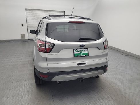 Used 2017 Ford Escape SE w/ Equipment Group 201A AWD/4WD image 6