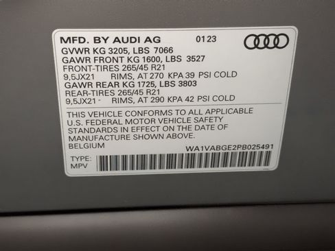 Used 2023 Audi e-tron Chronos w/ Chronos Package image 27