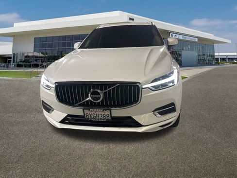 Used 2021 Volvo XC60 T8 Inscription Expression w/ Advanced Package image 2