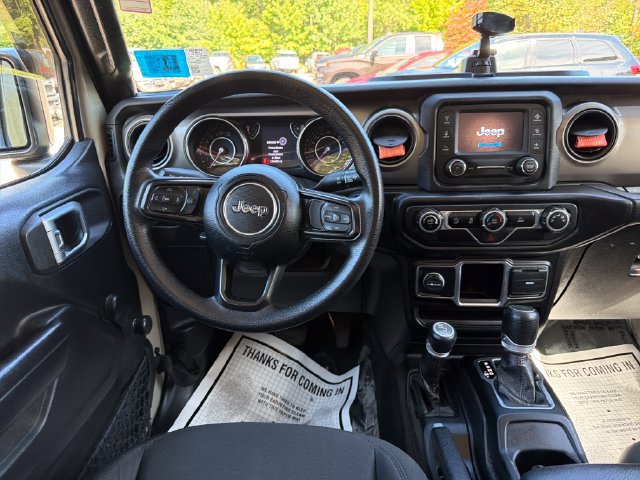 Used 2020 Jeep Gladiator Sport w/ Trailer Tow Package AWD/4WD image 15