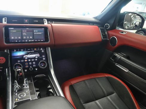 Used 2019 Land Rover Range Rover Sport HST AWD/4WD image 14