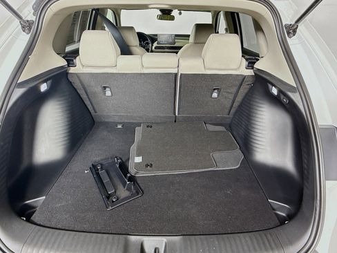 Certified 2026 Honda HR-V LX image 31