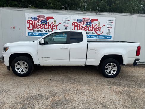 Used 2021 Chevrolet Colorado LT w/ Safety Package RWD image 7