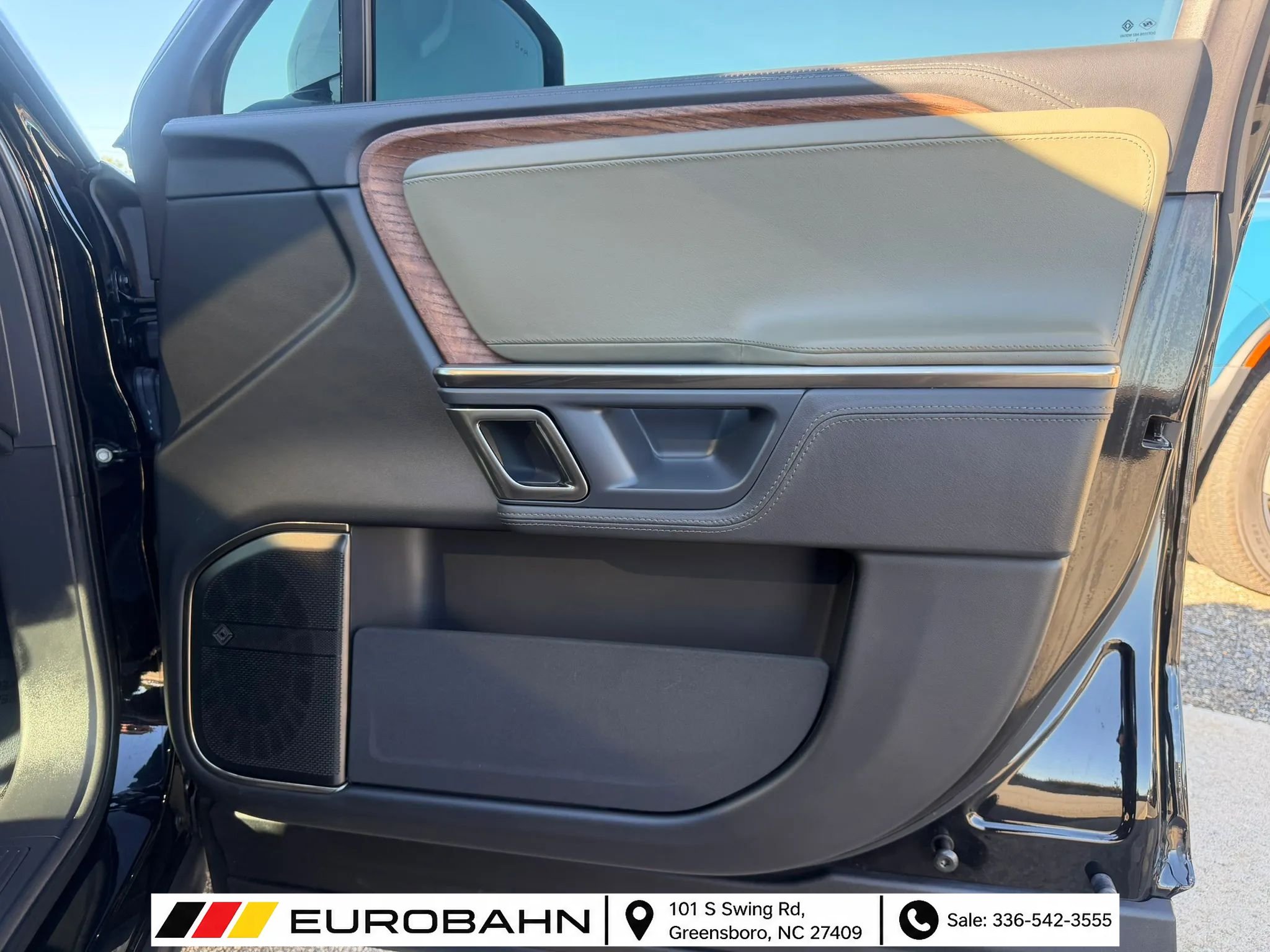 Used 2024 Rivian R1S Adventure Quad AWD/4WD image 17