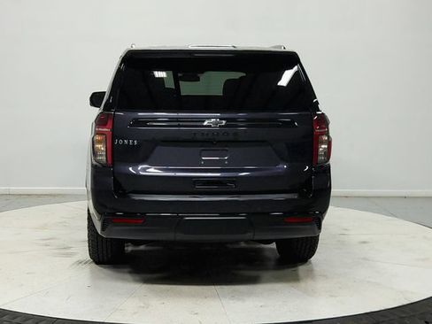 Used 2024 Chevrolet Tahoe Z71 w/ Luxury Package AWD/4WD image 7