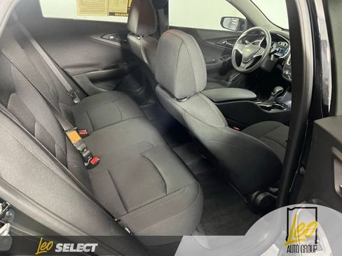Used 2025 Chevrolet Malibu LS FWD image 45