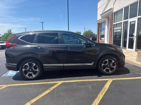 Used 2019 Honda CR-V Touring image 8