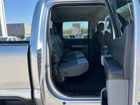 Used 2024 Ford F250 XLT w/ FX4 Off-Road Package image 19