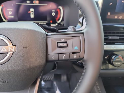 New 2026 Nissan Pathfinder SL FWD image 24