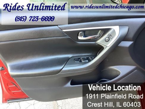 Used 2017 Nissan Altima 2.5 SR w/ Midnight Edition Package image 11