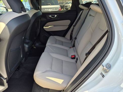 Used 2026 Volvo XC60 B5 Plus w/ Protection Package Premier AWD/4WD image 24