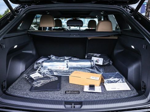 New 2026 Volkswagen Atlas Cross Sport SE image 21