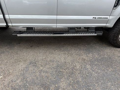 Used 2017 Ford F250 Lariat w/ Lariat Ultimate Package AWD/4WD image 30