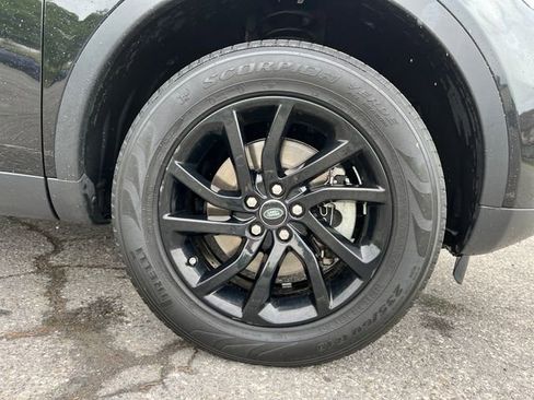 Used 2019 Land Rover Discovery Sport HSE AWD/4WD image 13