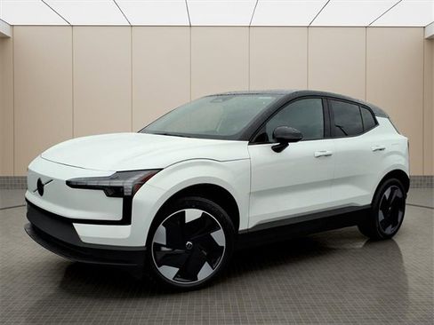 New 2026 Volvo EX30 Plus image 2