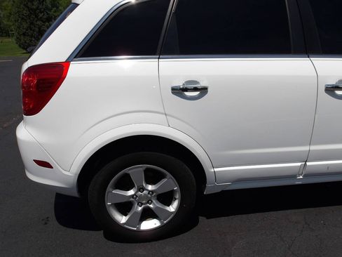Used 2014 Chevrolet Captiva Sport LTZ FWD image 34