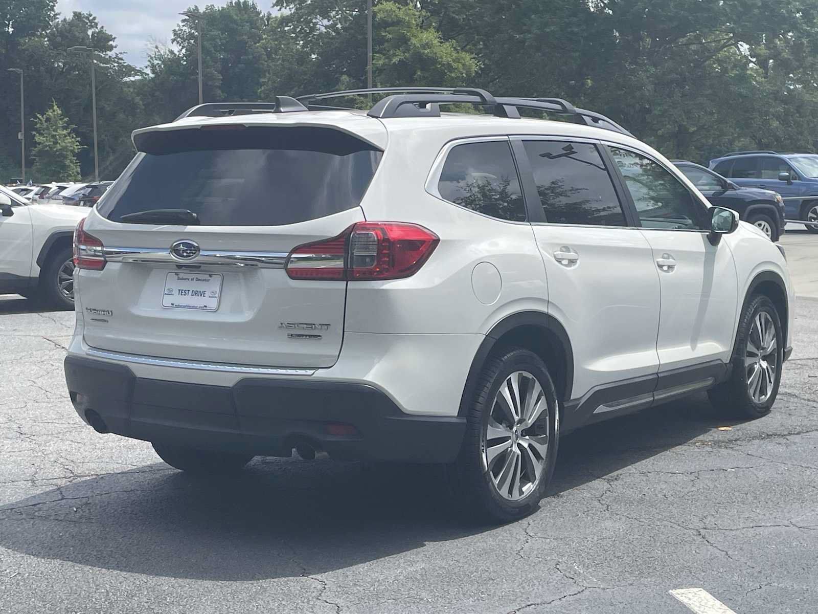 Used 2019 Subaru Ascent Limited w/ Popular Package #3 AWD/4WD image 4