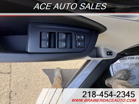 Used 2017 Honda Pilot EX-L image 21