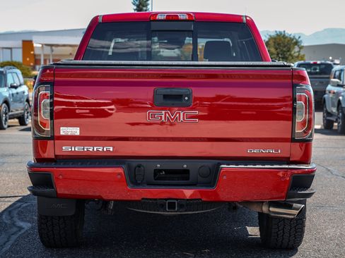 Used 2018 GMC Sierra 1500 Denali AWD/4WD image 5