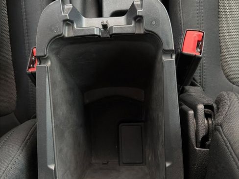 Used 2020 Ford Transit Connect XL image 28