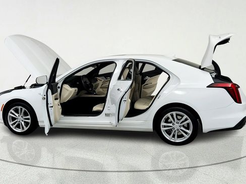 Used 2024 Cadillac CT4 Luxury w/ Sun And Sound Package AWD/4WD image 10