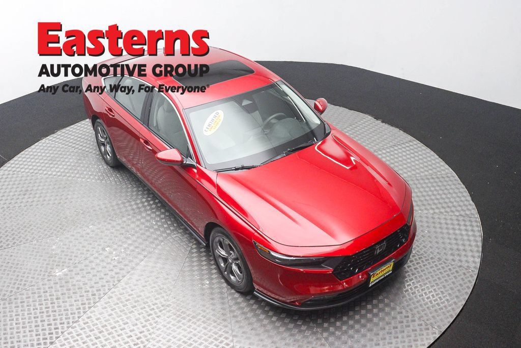Used 2024 Honda Accord EX image 5