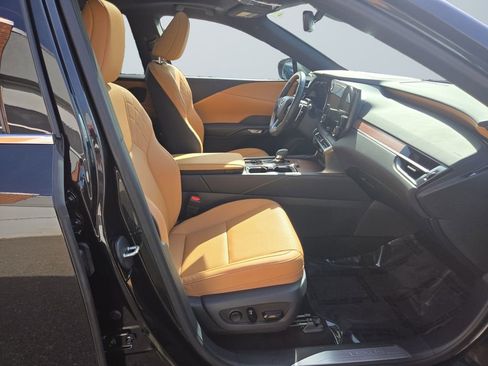 Used 2024 Lexus RX 350 Premium image 15