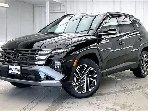 New 2026 Hyundai Tucson Limited AWD/4WD image 2