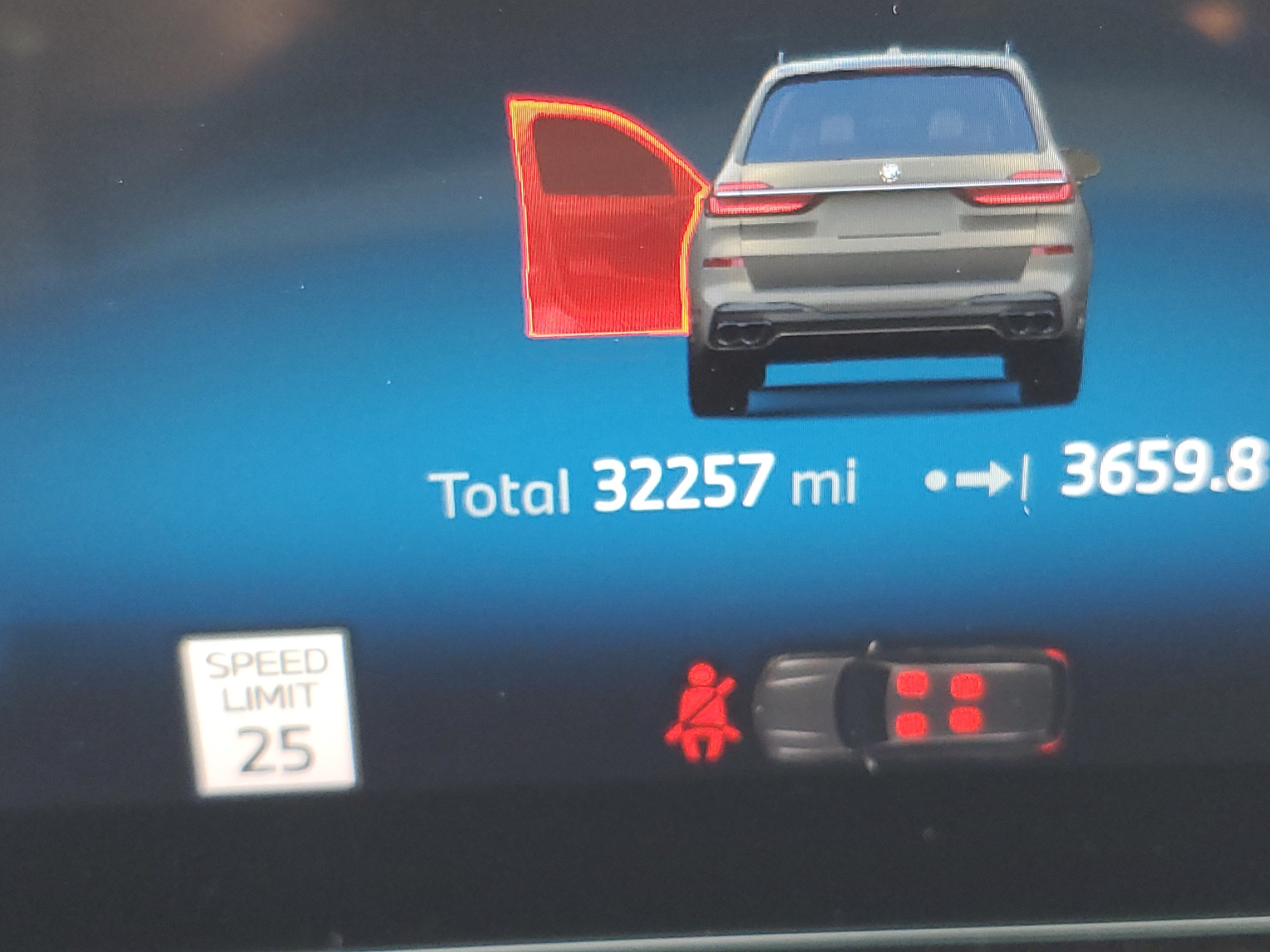 Used 2025 BMW X7 M60i AWD/4WD image 22
