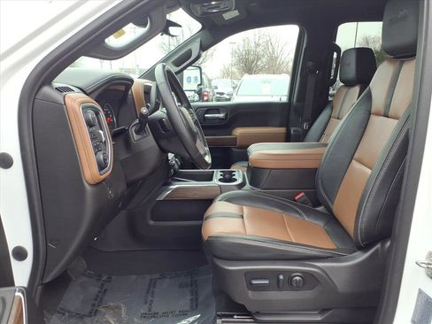 Used 2023 Chevrolet Silverado 2500 High Country image 30