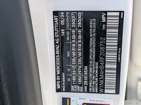 Certified 2024 Mercedes-Benz GLC 300 4MATIC image 22