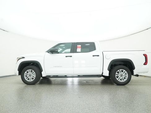 New 2025 Toyota Tundra SR5 image 9