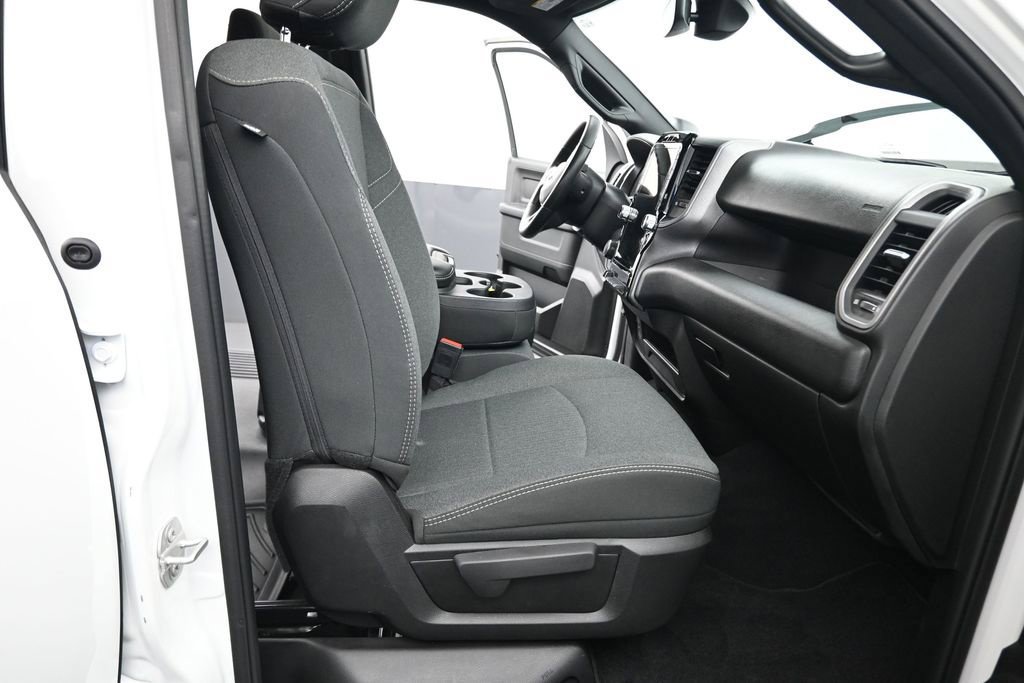 Used 2024 RAM 2500 Tradesman w/ Towing Technology Group RWD image 16