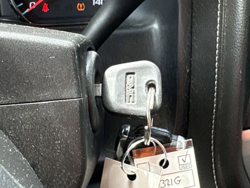 Used 2018 GMC Sierra 1500 SLT w/ SLT Premium Package image 22