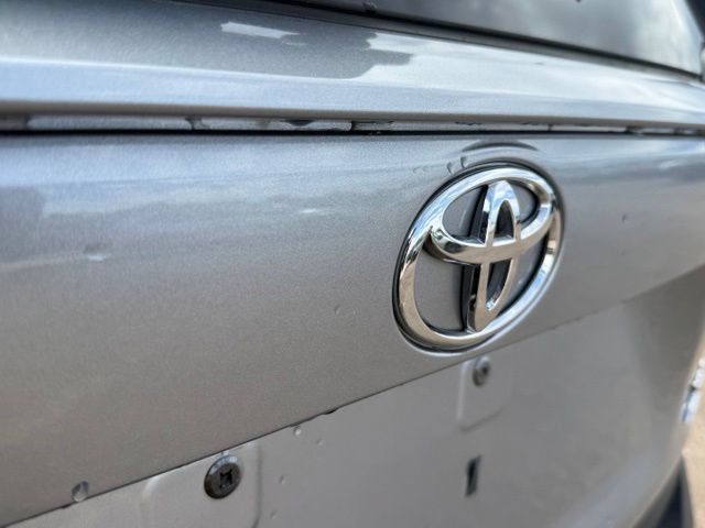 Used 2024 Toyota RAV4 XLE AWD/4WD image 14