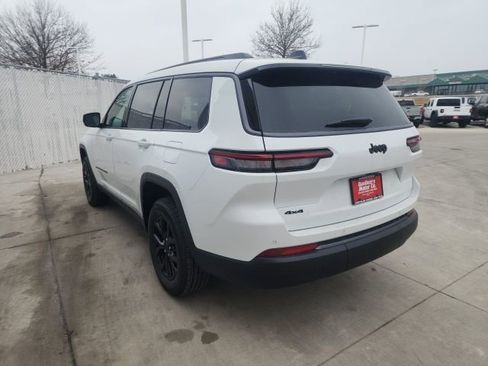 New 2026 Jeep Grand Cherokee L 4WD image 25