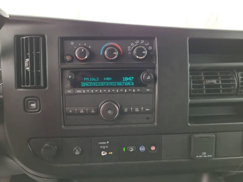 Used 2023 Chevrolet Express 3500 LS image 24