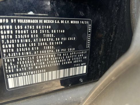 Used 2026 Volkswagen Tiguan SE FWD image 29