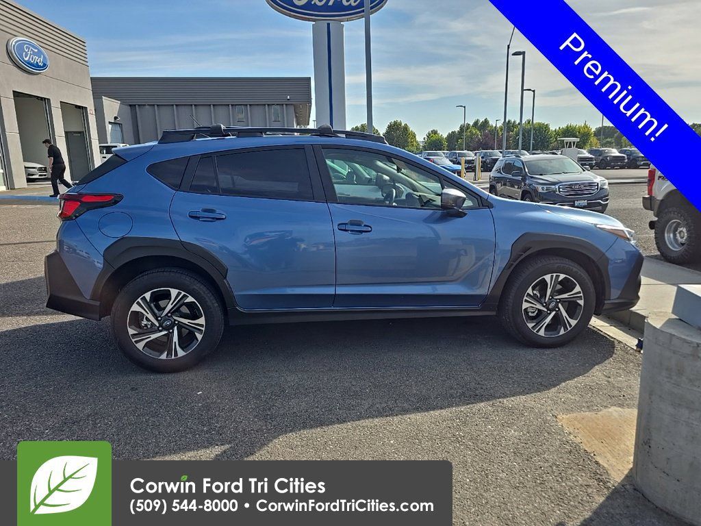 Used 2024 Subaru Crosstrek 2.0i Premium AWD/4WD image 7
