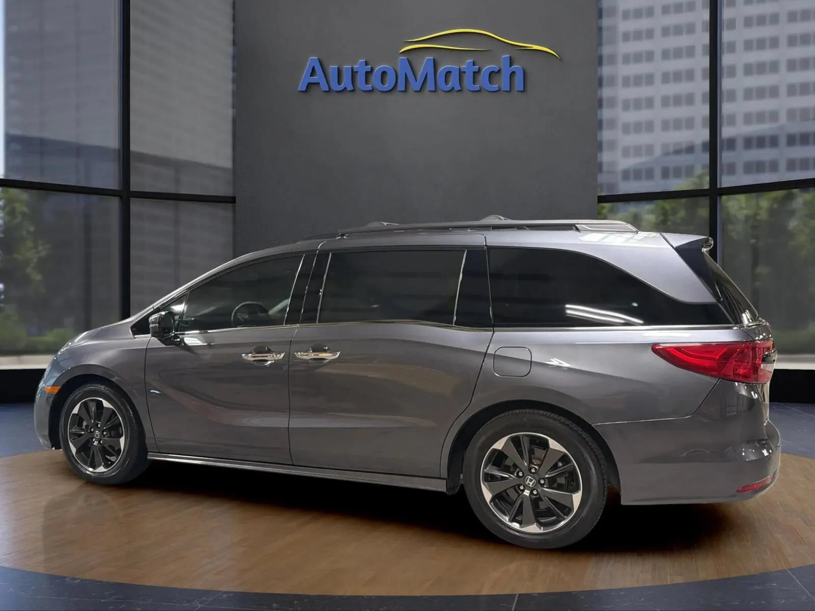 Used 2023 Honda Odyssey Elite image 7