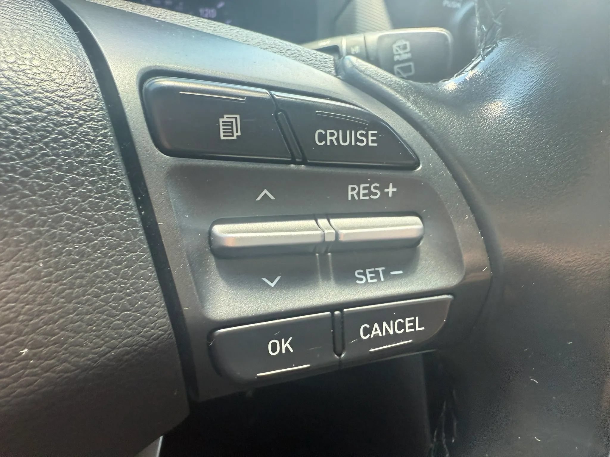 Used 2019 Hyundai Kona SEL FWD image 13