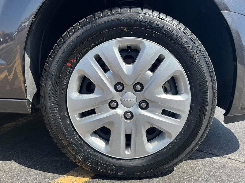 Used 2019 Dodge Grand Caravan SE w/ UConnect Hands-Free Group FWD image 48