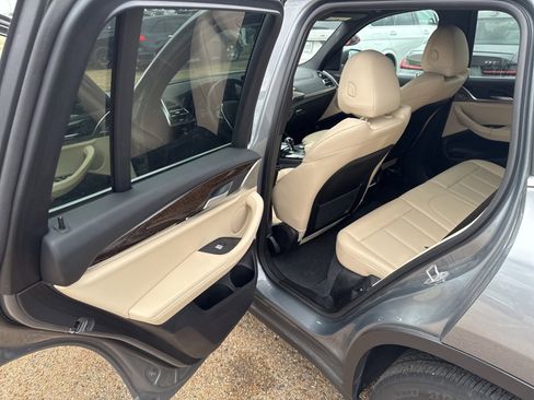 Used 2023 BMW X3 sDrive30i w/ Premium Package image 8