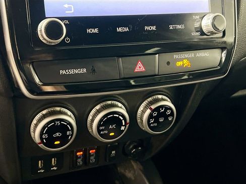 Used 2024 Mitsubishi Outlander Sport ES AWD/4WD image 14