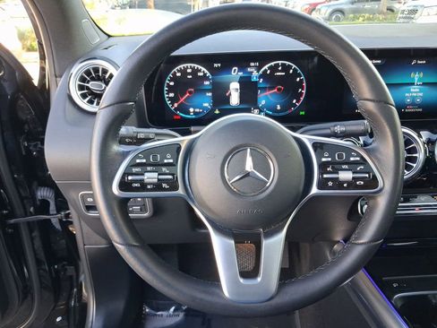 Used 2023 Mercedes-Benz GLA 250 4MATIC image 18