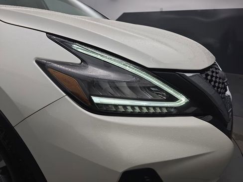 Used 2024 Nissan Murano SV image 13
