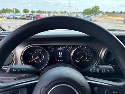 Used 2020 Jeep Wrangler Unlimited Sport AWD/4WD image 11