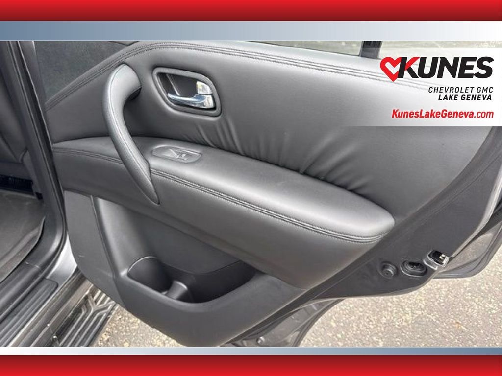Used 2022 Nissan Armada SV w/ SV Appearance Package AWD/4WD image 19
